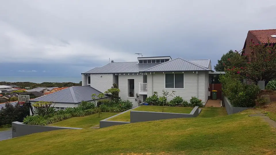 metal roof replacement Perth residential home with modern Colorbond roofing
